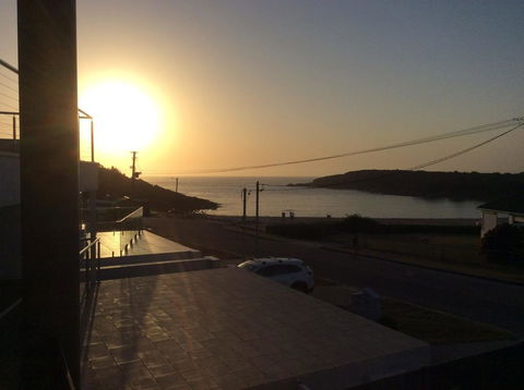 Peaceful, Relaxing With Amazing Water Views - Accommodation Cooktown 3