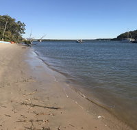 Pet Friendly Waterfront Holiday House on Peacefull Island with Bikes and Kayaks - Accommodation Cooktown