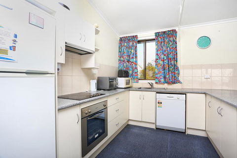 Peter's Port - Accommodation Cooktown 3