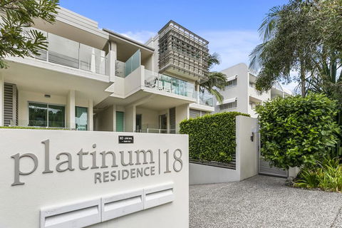 Platinum Status, Sunshine Beach - Accommodation Cooktown 0