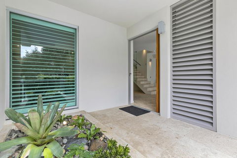 Platinum Status, Sunshine Beach - Accommodation Cooktown 2