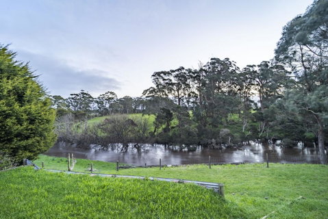 Platypus Waters B&B - Accommodation Cooktown 3