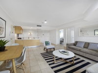 Poolside at Iluka Resort Apartments