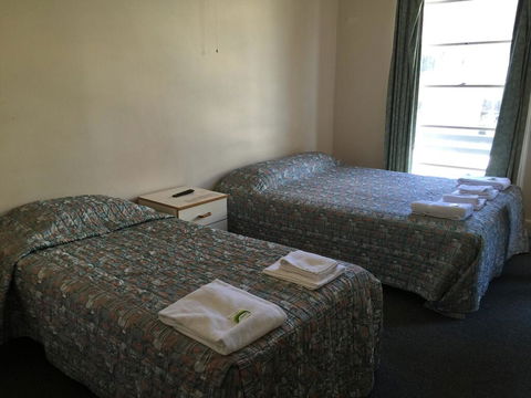 Port Macquarie Hotel - Accommodation Cooktown 1
