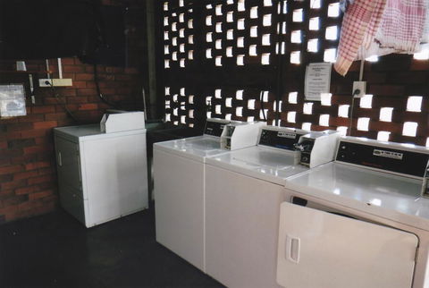 PRECINCT HOTEL GLADSTONE - Accommodation Cooktown 1