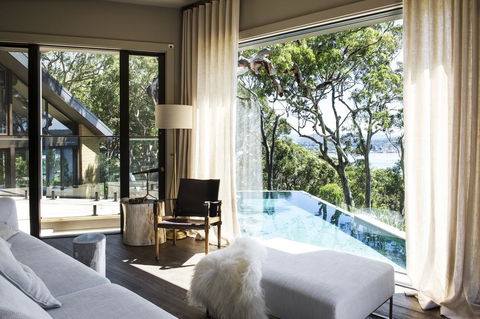 Pretty Beach House - Accommodation Cooktown 2