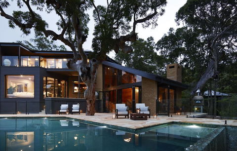 Pretty Beach House - Accommodation Cooktown 1
