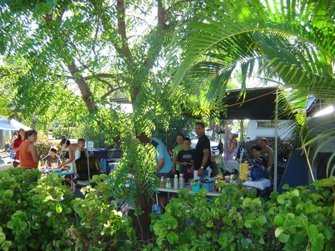 Queens Beach Tourist Village - Accommodation Cooktown 1