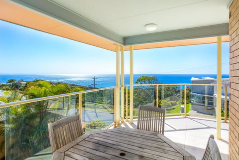 Rainbow Views - Rainbow Beach, Stunning Ocean Views And A Swimming Pool - Accommodation Cooktown 0