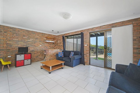 Relax At Lighthouse 4 Lighthouse Road - Accommodation Cooktown 3