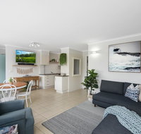 Renovated Moololaba Unit 100m To Beach - Accommodation Cooktown