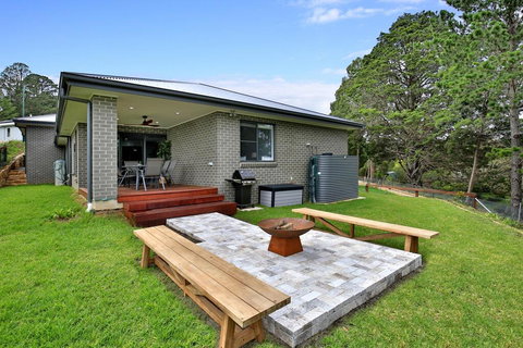 Rockwall - Pet-Friendly - Fire Pit - Accommodation Cooktown 2