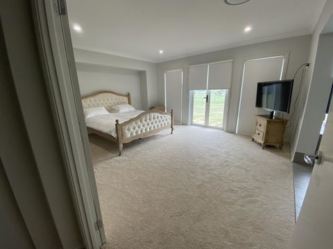 Rosehill Vines - Accommodation Cooktown 1