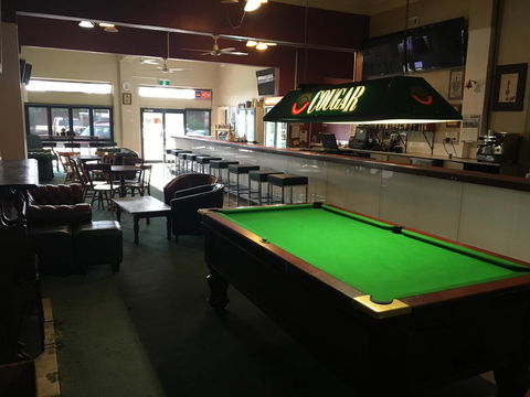 Royal Exchange Hotel - Accommodation Cooktown 1
