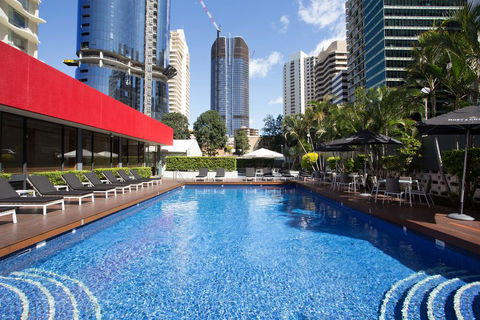 Royal On The Park - Accommodation Cooktown 0