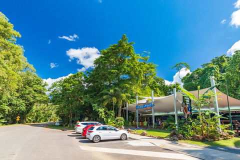Safari Lodge - Accommodation Cooktown 1