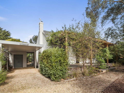 SEA CORNER - Anglesea - Accommodation Cooktown 0