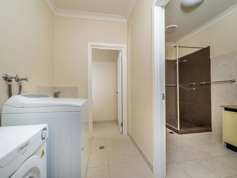 Seafront Unit 50 - Accommodation Cooktown 2