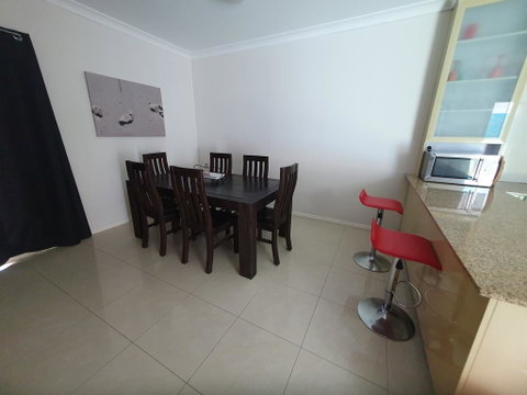 Seas The Day - Accommodation Cooktown 2