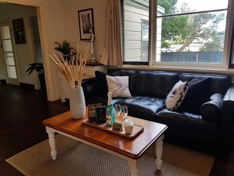 Seas The Day - Accommodation Cooktown 3