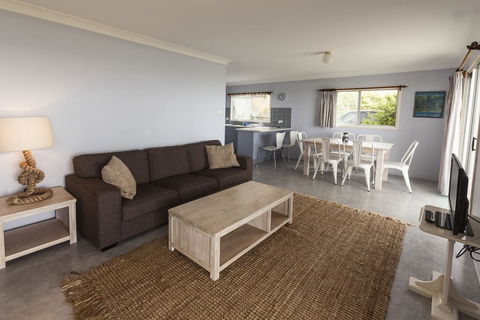 Seascape Beach House - Accommodation Cooktown 2