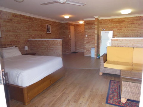 Seaspray Beach Holiday Park - Accommodation Cooktown 2