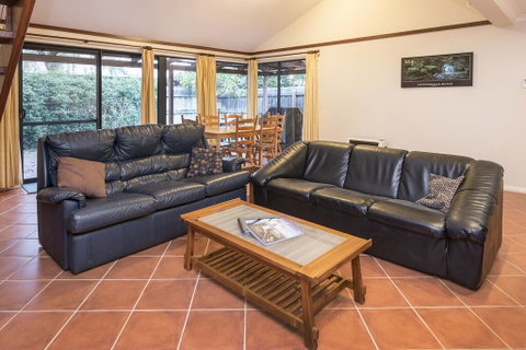 Shady Shack - Accommodation Cooktown 3