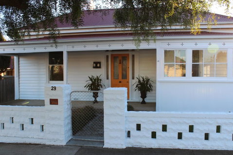 Signature On Gunn - Accommodation Cooktown 1