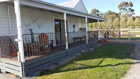 Silverbirch Cottage - Accommodation Cooktown 0