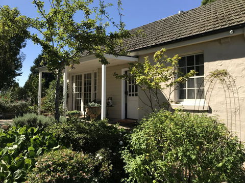 Silvermere Guesthouse - Accommodation Cooktown 1