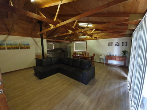 Simo's Place - Accommodation Cooktown 1