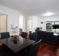 Spacious Family Apartment Close to Olympic Park - Accommodation Cooktown