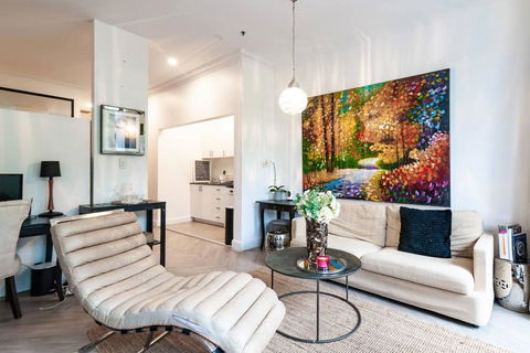 Spacious Woolloomooloo Apartment In Great Location - Accommodation Cooktown 1