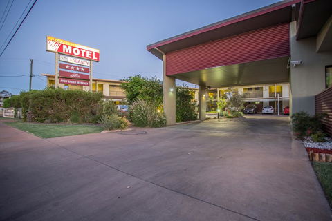 Spinifex Motel And Serviced Apartments - Accommodation Cooktown 1