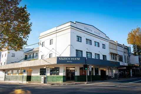 Station House Hotel - Accommodation Cooktown 1