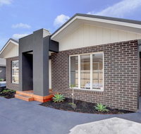 Staughton Sounds - Accommodation Cooktown
