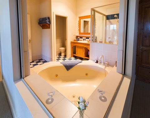 Strathearn Park Lodge - Accommodation Cooktown 3