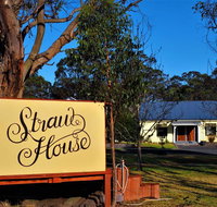 Straw House B and B - Accommodation Cooktown