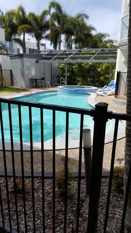 Studio Apartment Mooloolaba Beach Holiday Management - Accommodation Cooktown 2