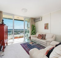 Stunning Harbour View Home - Accommodation Cooktown