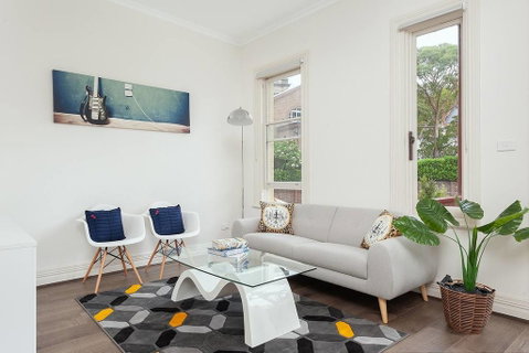 STUNNING SYDNEY HOME 11 - Accommodation Cooktown 2