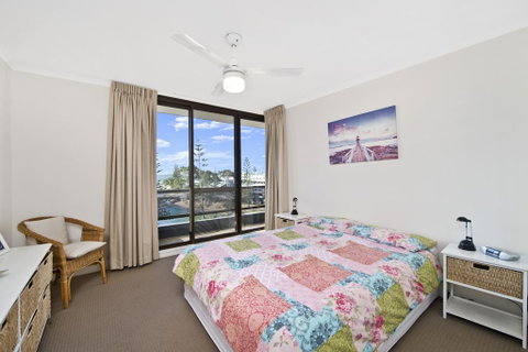 Sundial 503 8-10 Hollingworth Street - Accommodation Cooktown 1