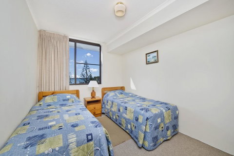 Sundial 602 8-10 Hollingworth Street - Accommodation Cooktown 2