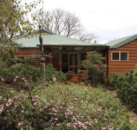 Sunflowers Animal Farm  Farmstay - Accommodation Cooktown
