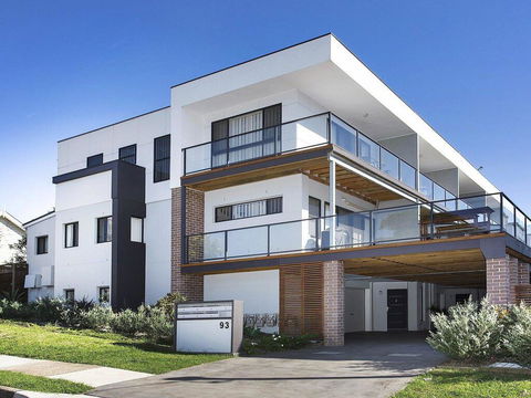 Surf Beach Townhouse - Accommodation Cooktown 0
