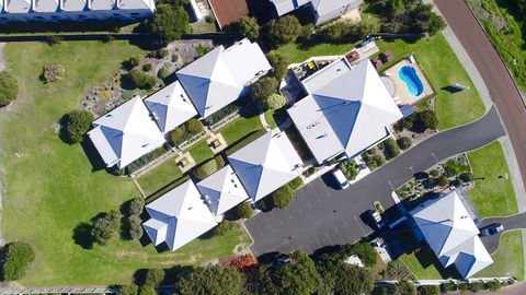 Surfpoint Resort - Accommodation Cooktown 0