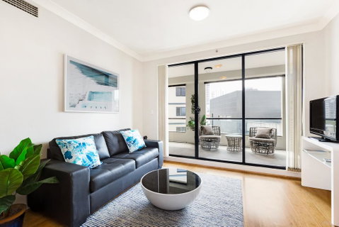 Surry Hills Fully Self Contained Modern 1 Bed Apartment (1012ELZ) - Accommodation Cooktown 1