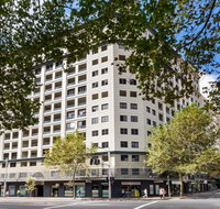 Surry Hills Fully Self Contained Modern 1 Bed Apartment 1012ELZ - Accommodation Cooktown