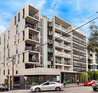 Surry Hills Modern Furnished Self-Contained Apartment ELZ - Accommodation Cooktown