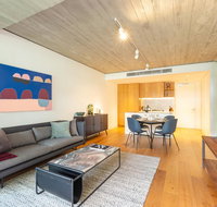 Surry Hills Self-contained 1 bedroom Apartment 6 BRK - Accommodation Cooktown